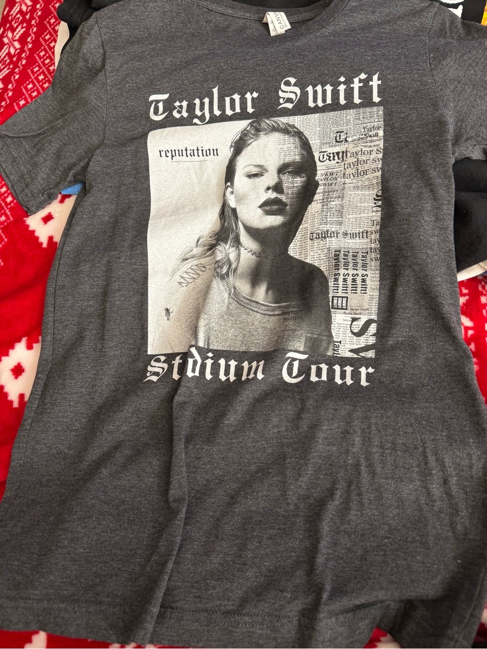 reputation stadium tour tshirt